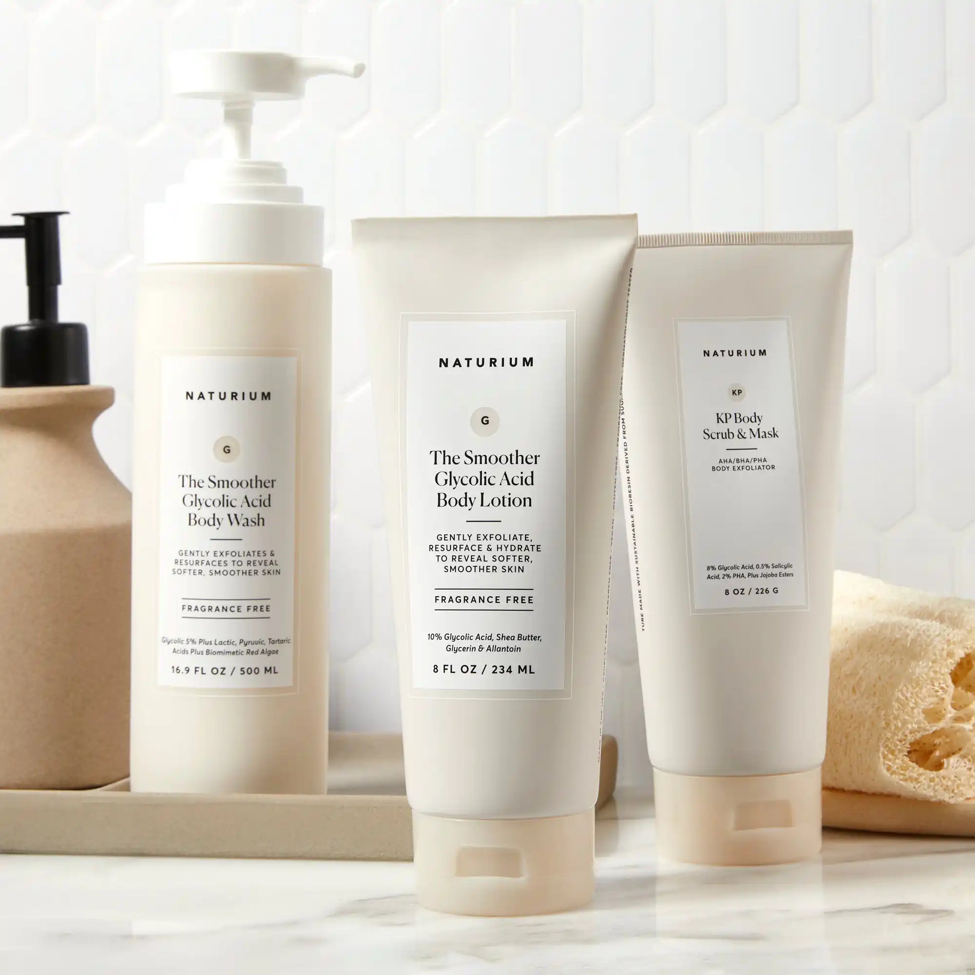 the-glycolic-acid-body-bundle-p7 glycoliclotion_9425-crop.webp