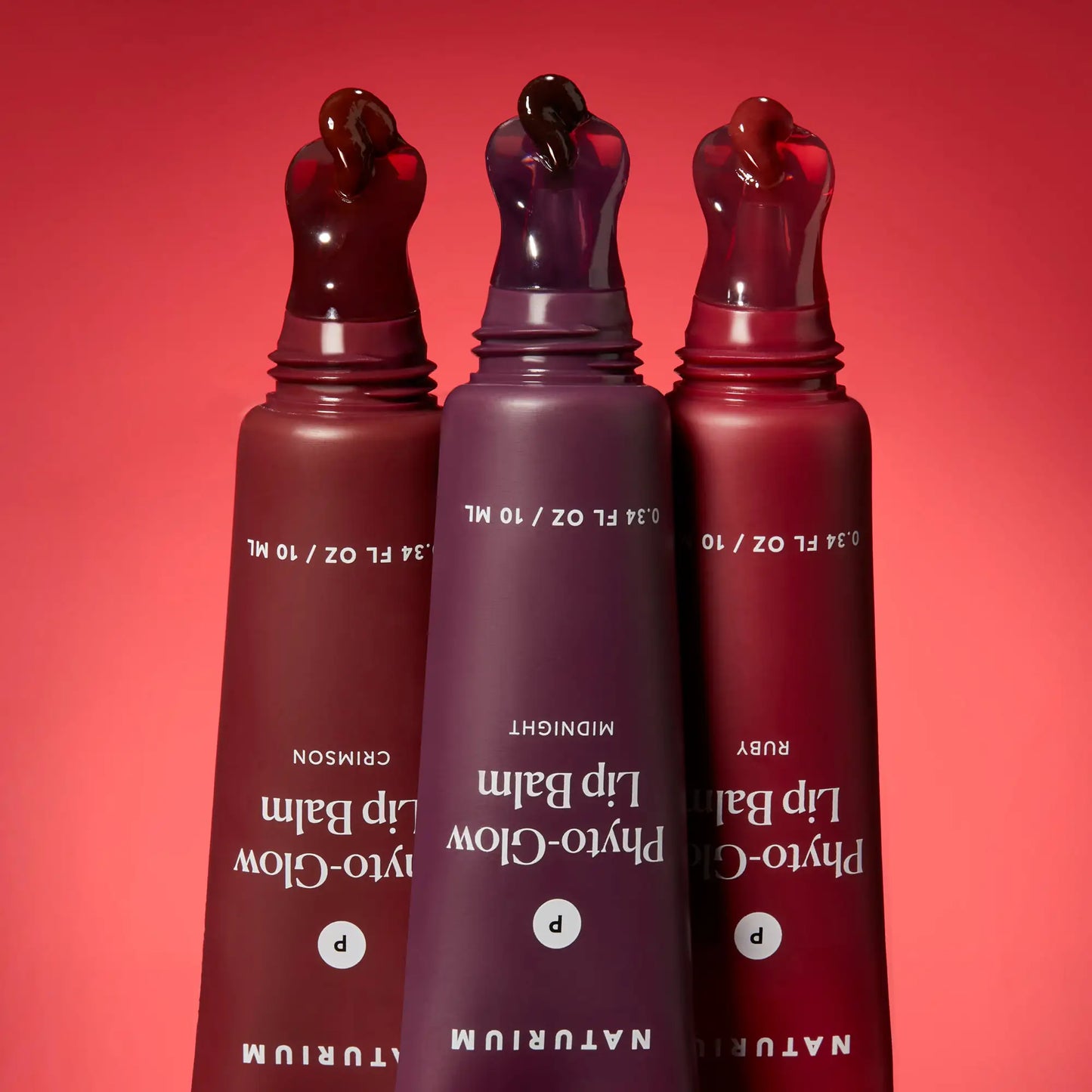 phyto-glow-lip-balm-crimson-g1 phytoglow-moody_6357-crop_1_e73a7054-8061-4f72-8a58-c0111f6fcffa.webp